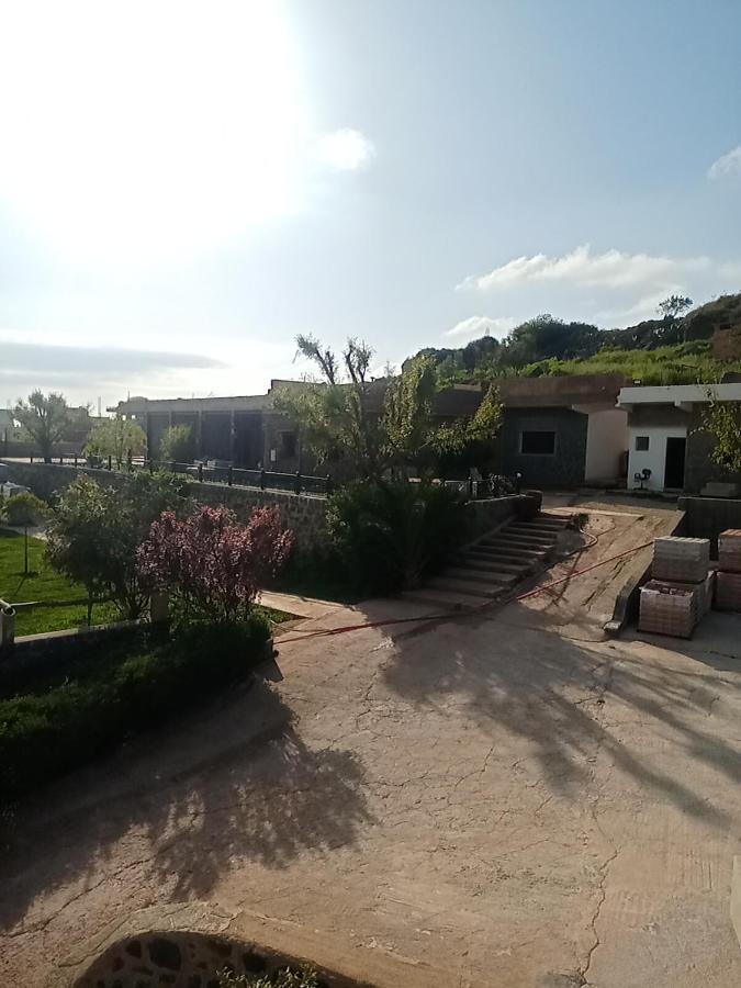 Hotel Tamanoucht à Ifrane  Extérieur photo