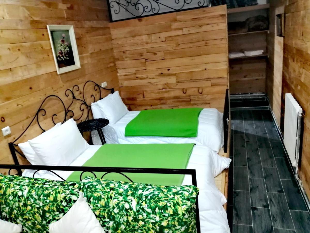 Hotel Tamanoucht à Ifrane  Extérieur photo